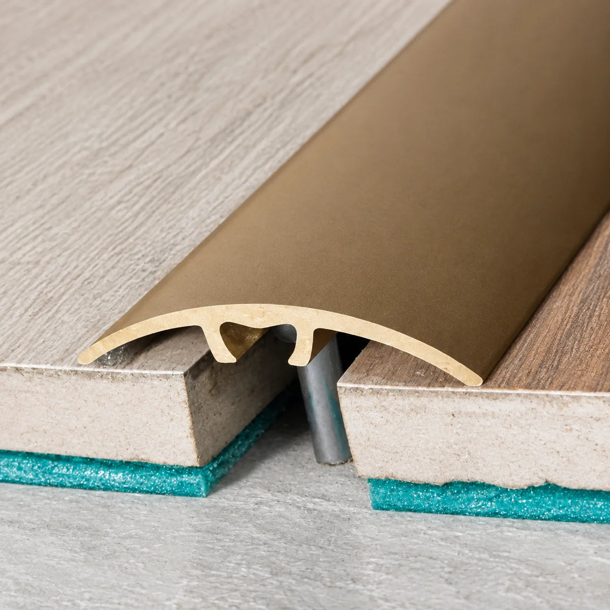 32mm Aluminium Concealed-Fix Floor Transition Strip Realuse Image