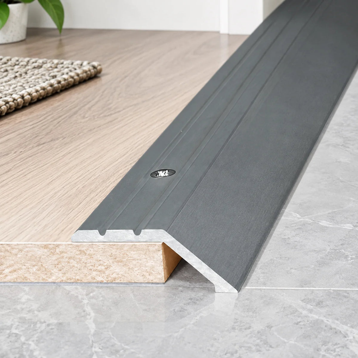 40mm Aluminium Ramp Transition Strip – Up to 8mm Relause Image