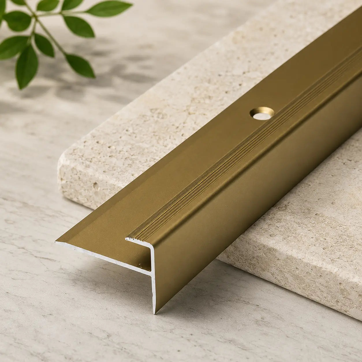 5mm Aluminium Stair Nosing Outer Corner Gold