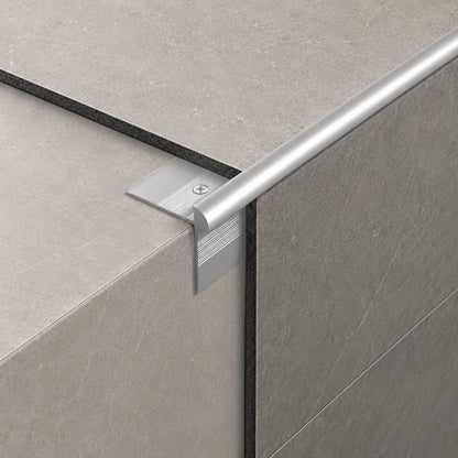 5mm Aluminium Stair Nosing Outer Corner Silver LVT Real Use Image