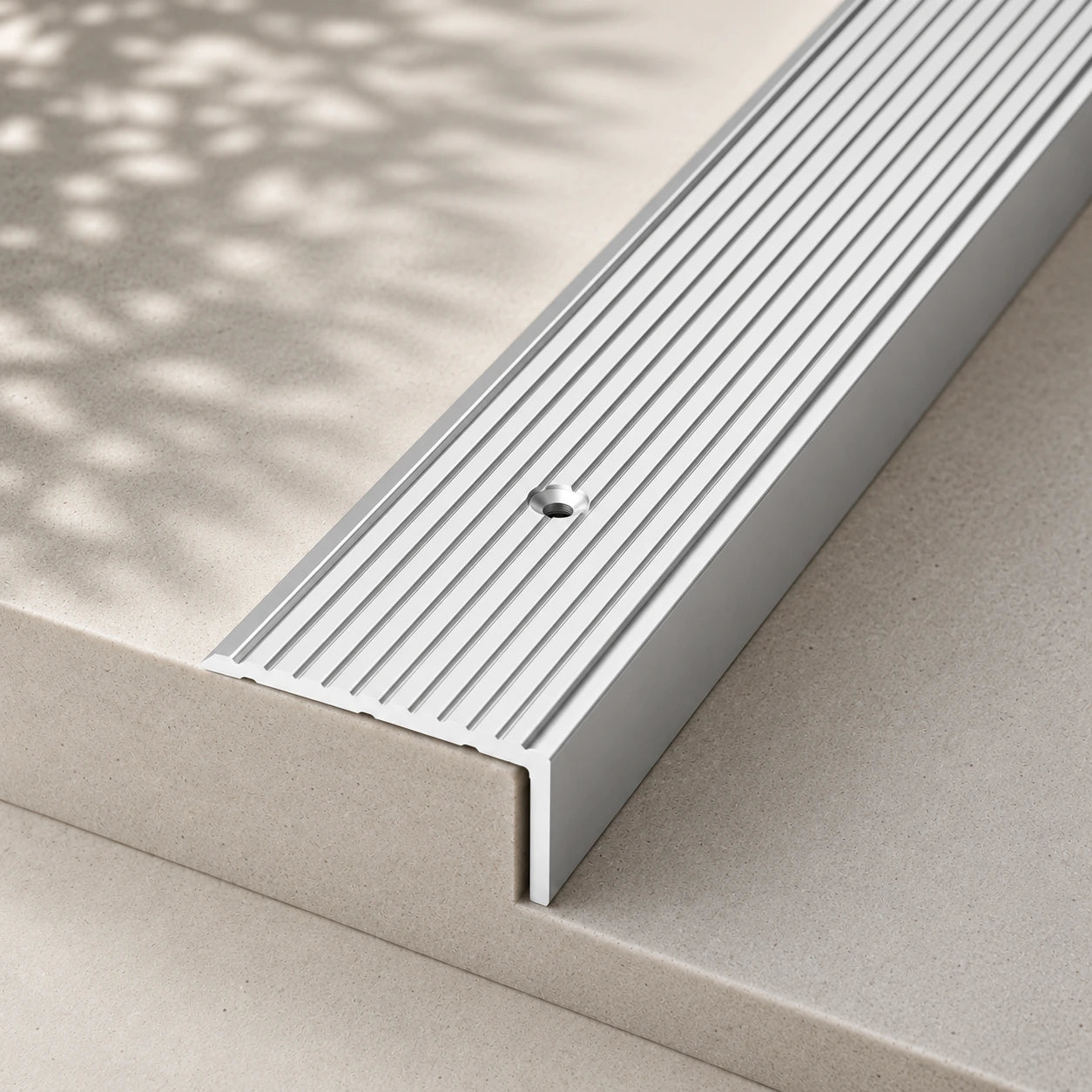 Wide Grooved Anti-Slip Trim Stair Nosing silver