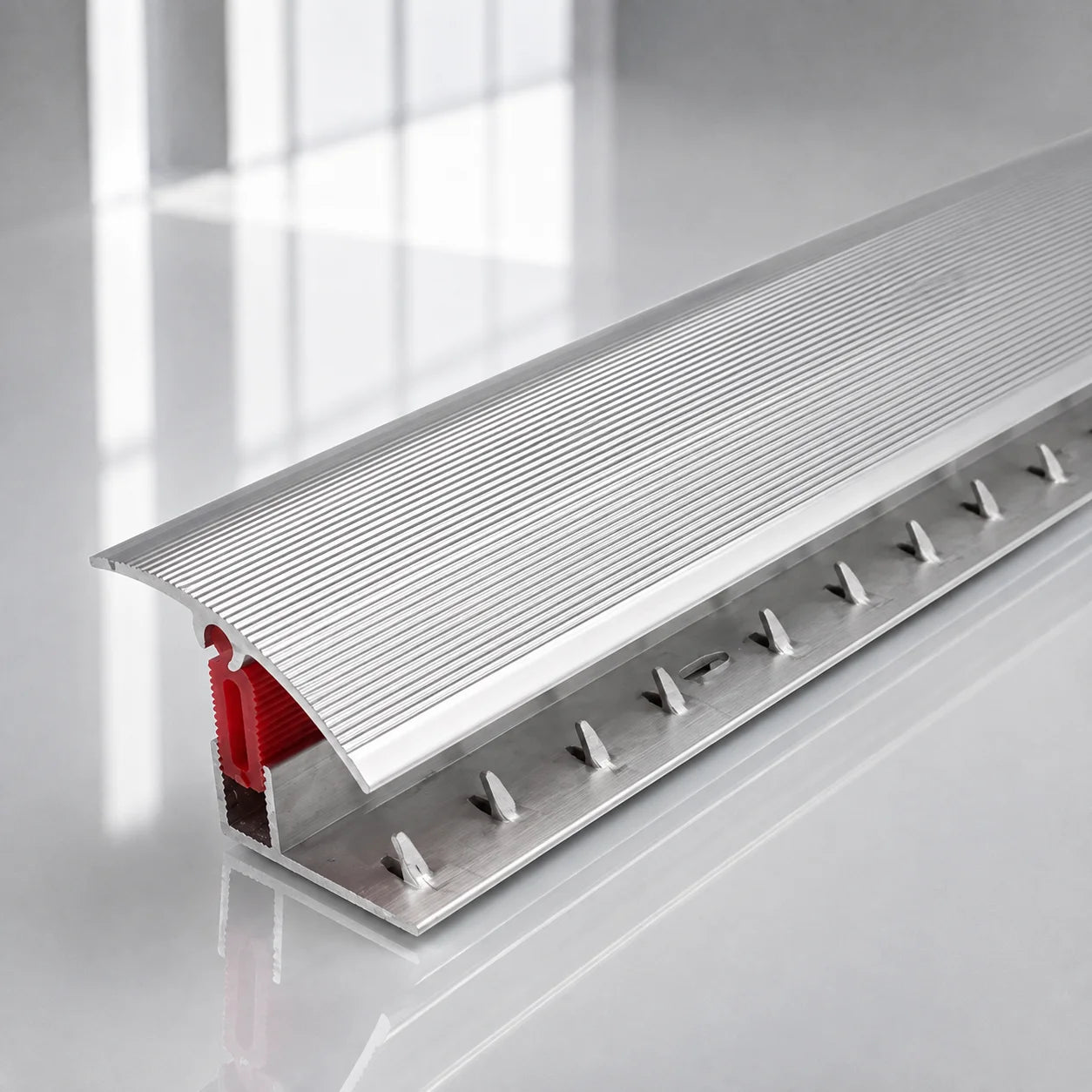 TTG 40mm Aluminium door Threshold Strip Adjustable Height/Pivots Easy clip Carpet in Bright Silver Color