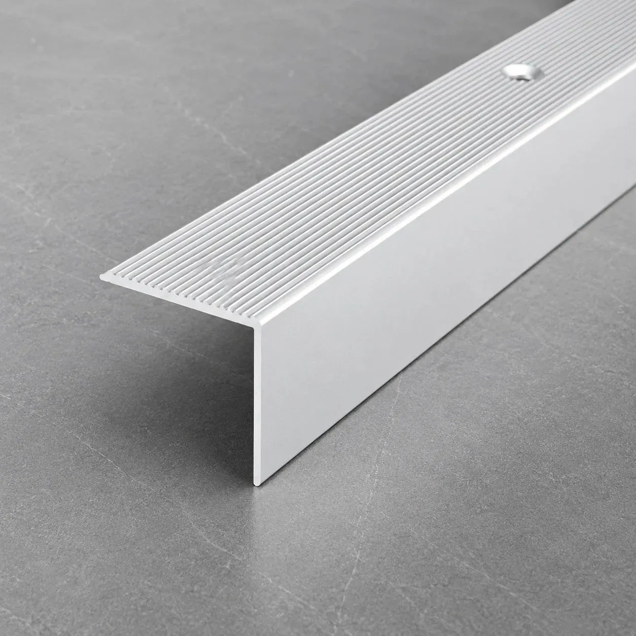 Aluminium Stair Nosing Anodised Grooved Anti-Slip 30x30_Silver Product