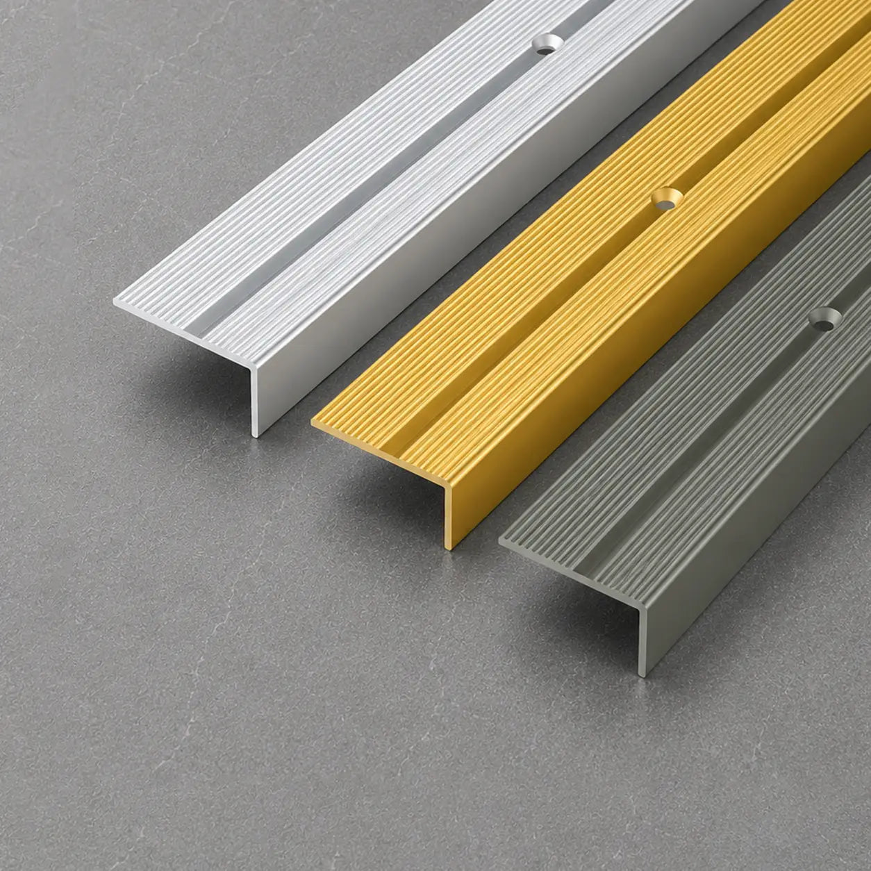 Aluminium_Stair_Nosing_Anodised_Grooved_Anti-Slip_40x20m_All_Products image