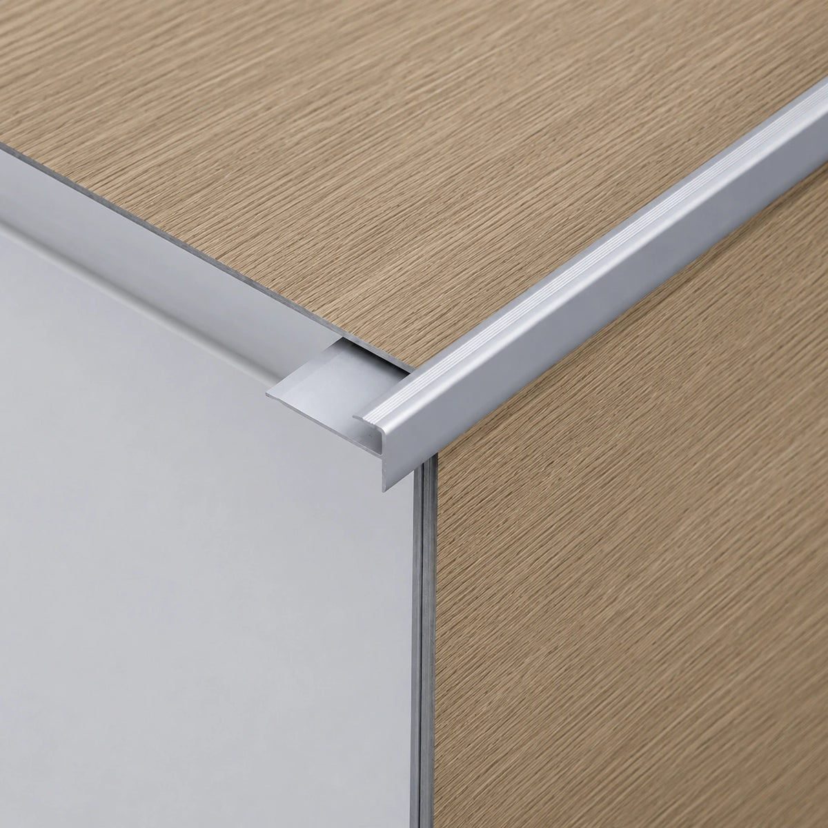 Aluminium Stair Nosing Corner Silver Real Image