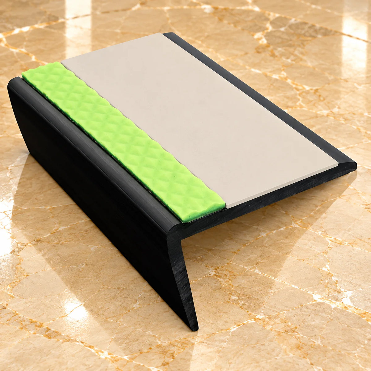 ASR 63x35mm Aluminator® Rakeback Stair Nosing In Canvas Color