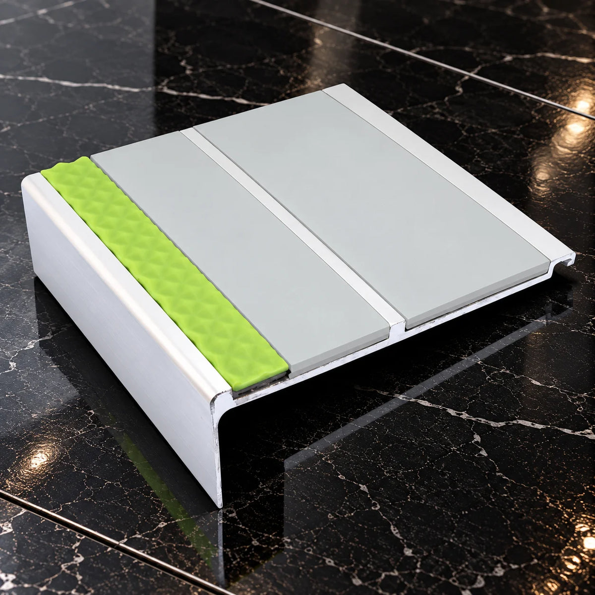 AHD11 91x32mm Aluminator® Non-Slip Stair Nosing In Ice Grey Color