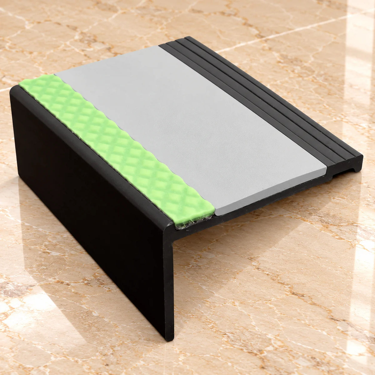 AHP 67.5x39mm Aluminator® PVC Non-Slip Stair Nosing In Ice Grey Color