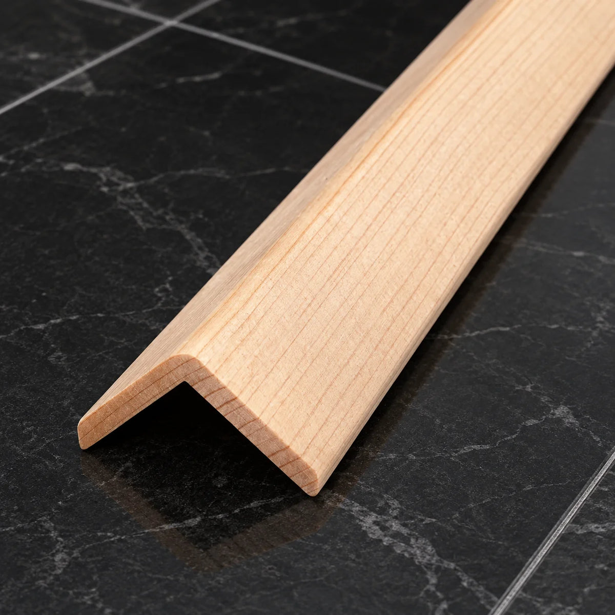 Pine Wood Corner Angle Trim 90° | Internal & External Edge Moulding Mian Image