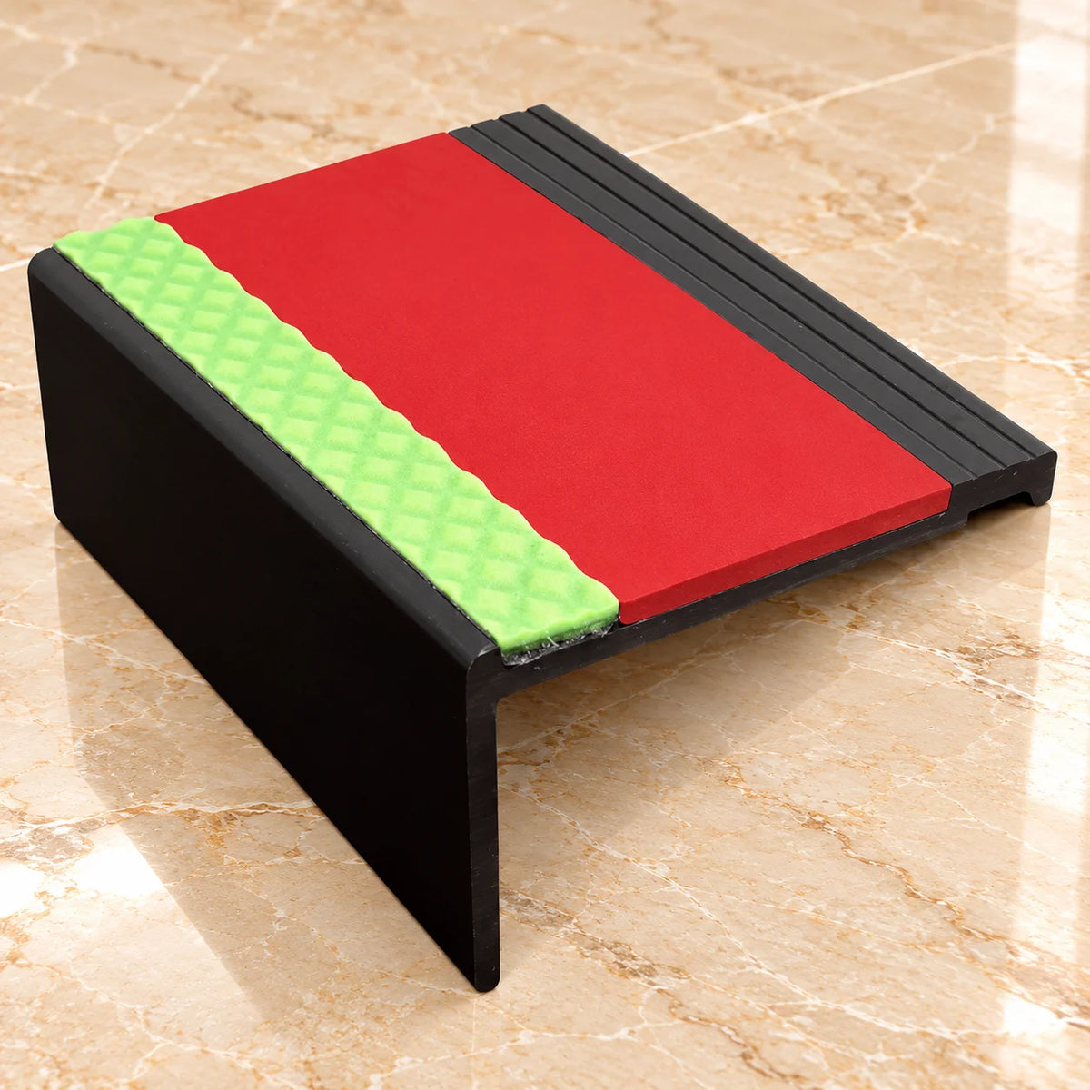 AHP 67.5x39mm Aluminator® PVC Non-Slip Stair Nosing In Red Color