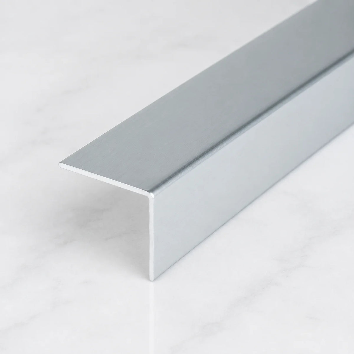 Equal & Unequal Gold & Silver Brushed Finish PVC Plastic Corner Angle Trim Profiles 90° In Silver Color
