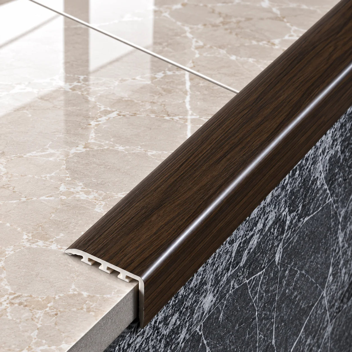 D-K0200 30x30mm Wood Effect PVC Stair Nosing Venge 0P