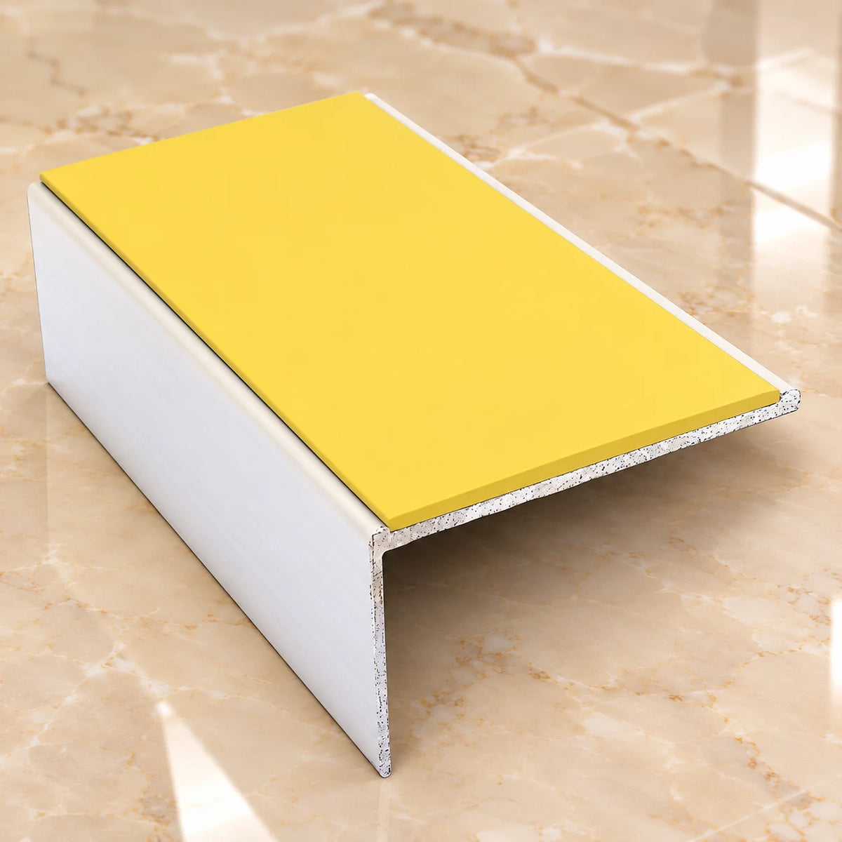 NSL01 56x32mm Aluminium Non-Slip Stair Nosing In Yellow Color