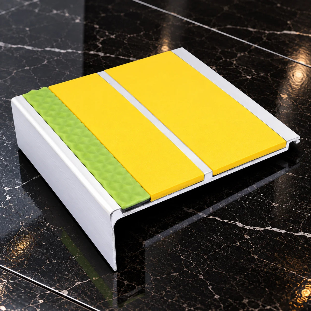 AHD11 91x32mm Aluminator® Non-Slip Stair Nosing In Yellow Color