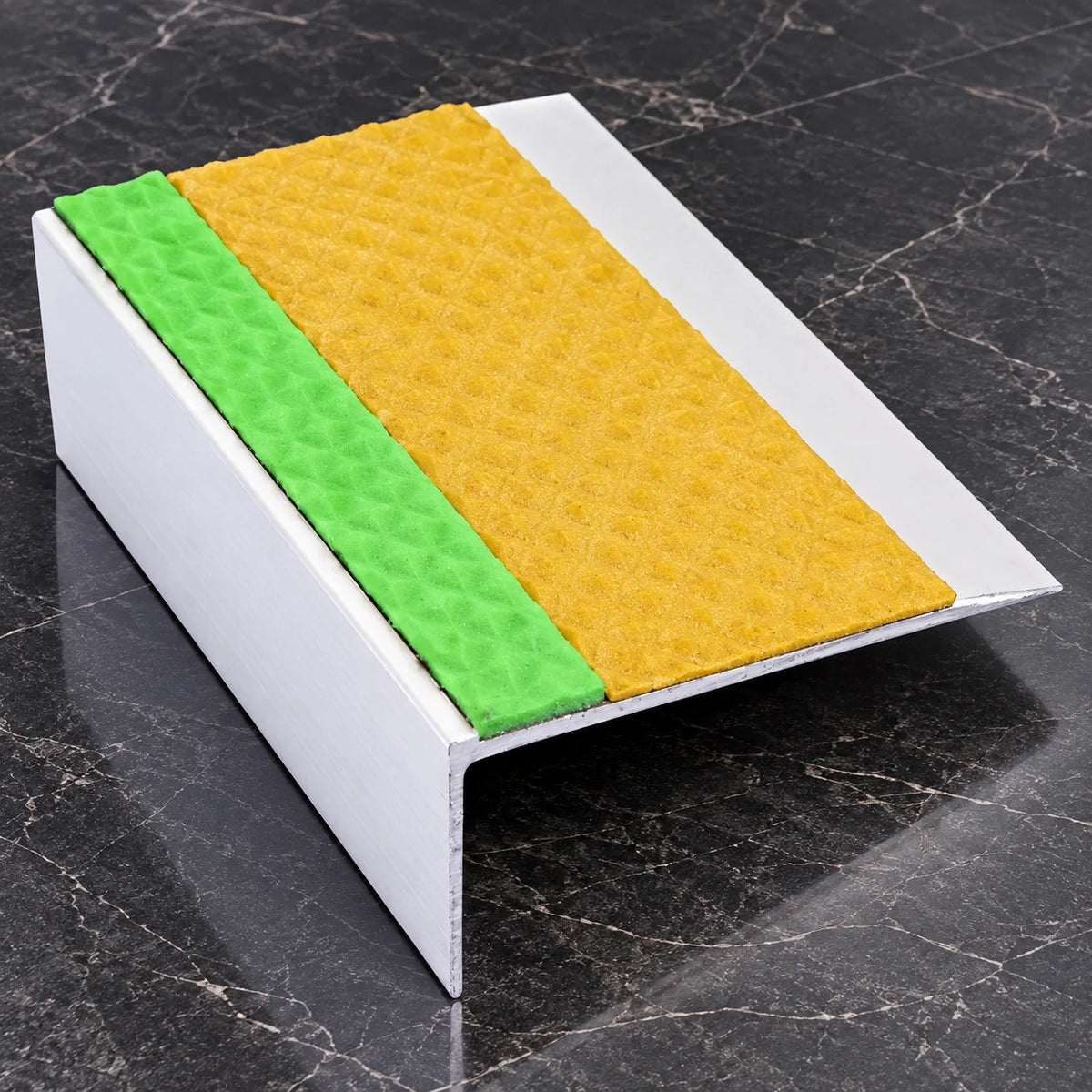 ASL15 66x32mm Tredsafe Aluminium Non-Slip Stair Nosing In Yellow Color